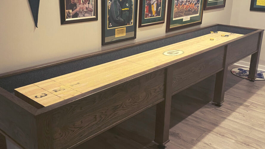 shuffleboard-basement-packers